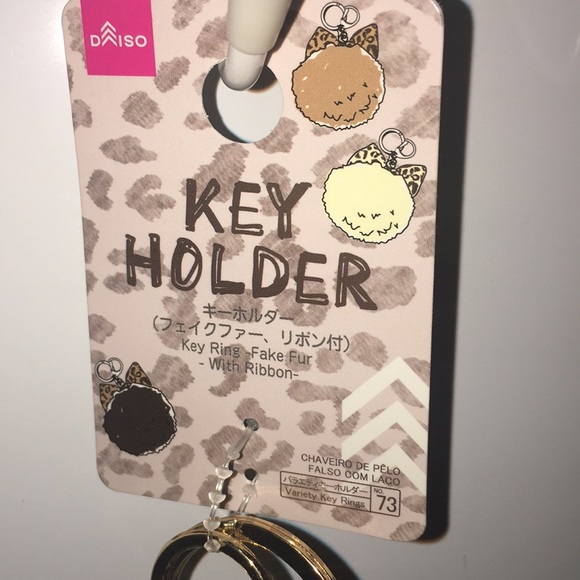 Key Holder / Keychain Fur with Ribbon - Picture 4 of 4